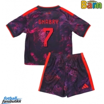 Bayern Munich Serge Gnabry #7 Tredjedraktsett Barn 2026-27 Kortermet (+ Korte bukser)